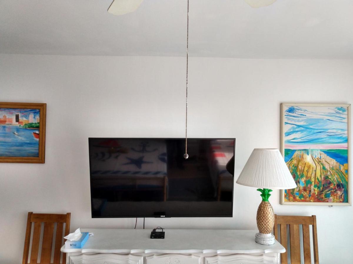 Appartement Ocean Balmy Warm Healing Breeze Under Sapphire Sky Year Round On Sunny Balcony à Daytona Beach Extérieur photo