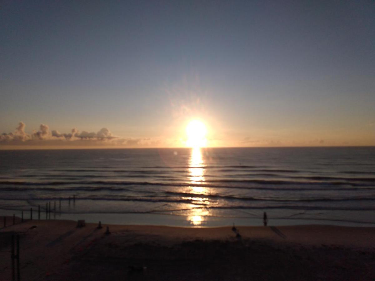 Appartement Ocean Balmy Warm Healing Breeze Under Sapphire Sky Year Round On Sunny Balcony à Daytona Beach Extérieur photo