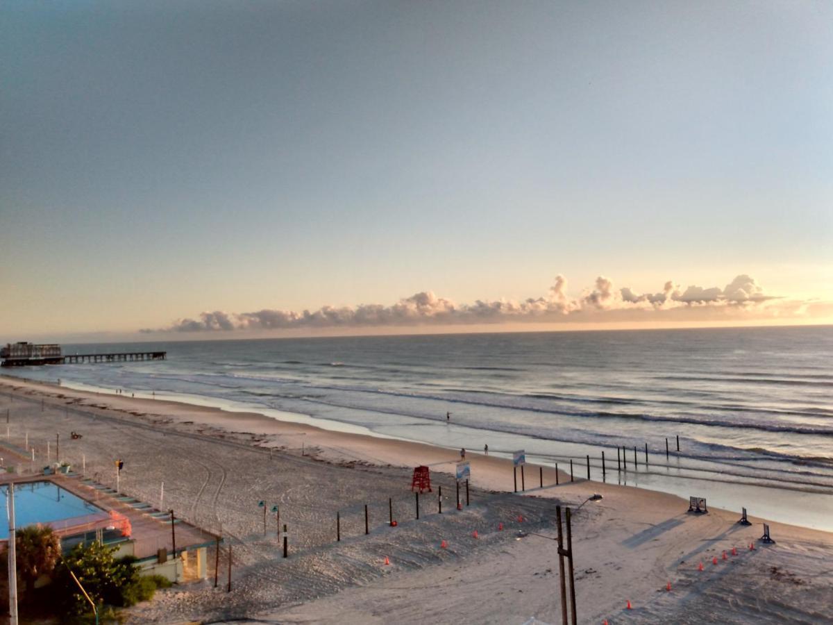 Appartement Ocean Balmy Warm Healing Breeze Under Sapphire Sky Year Round On Sunny Balcony à Daytona Beach Extérieur photo